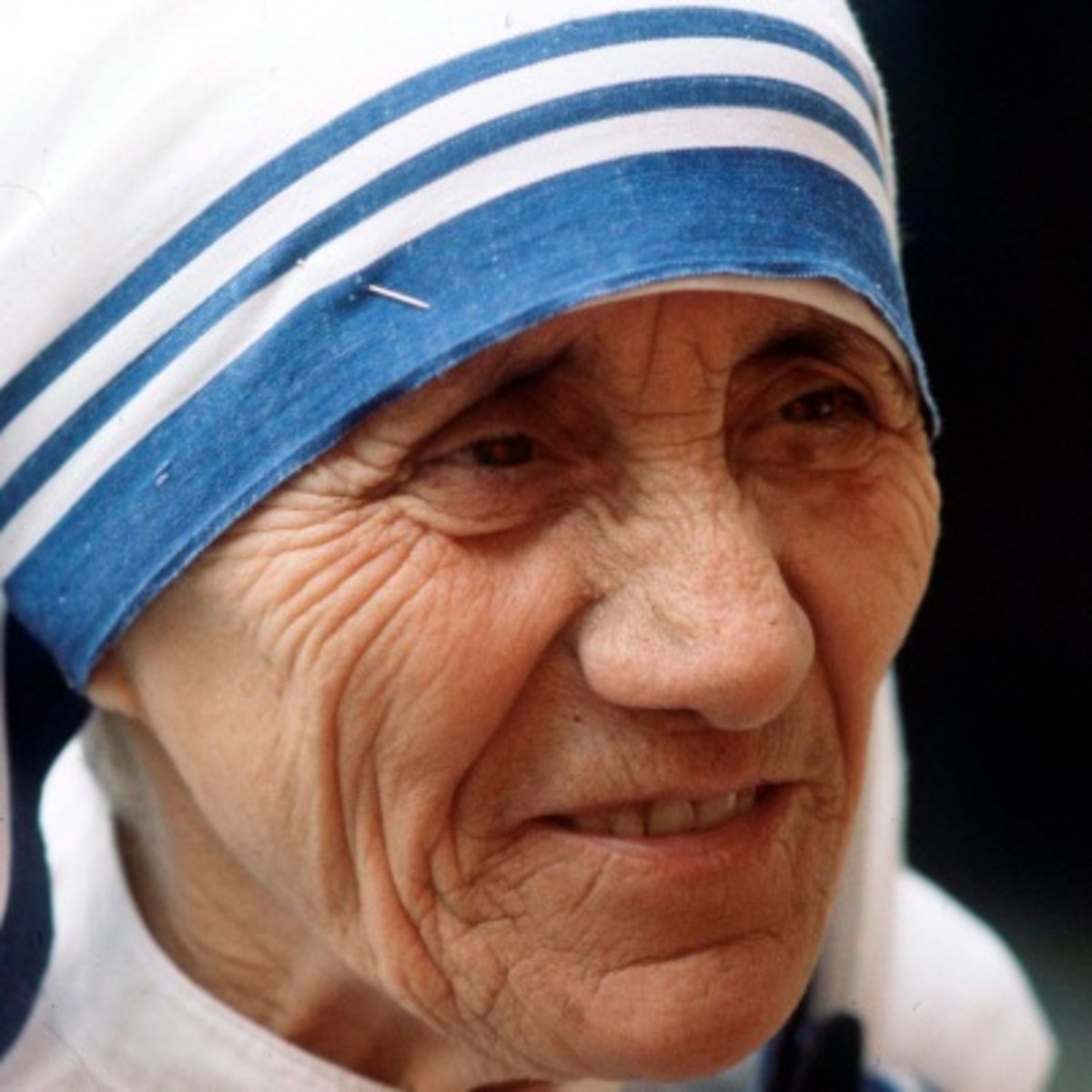 When was Mother Teresa made a Saint?